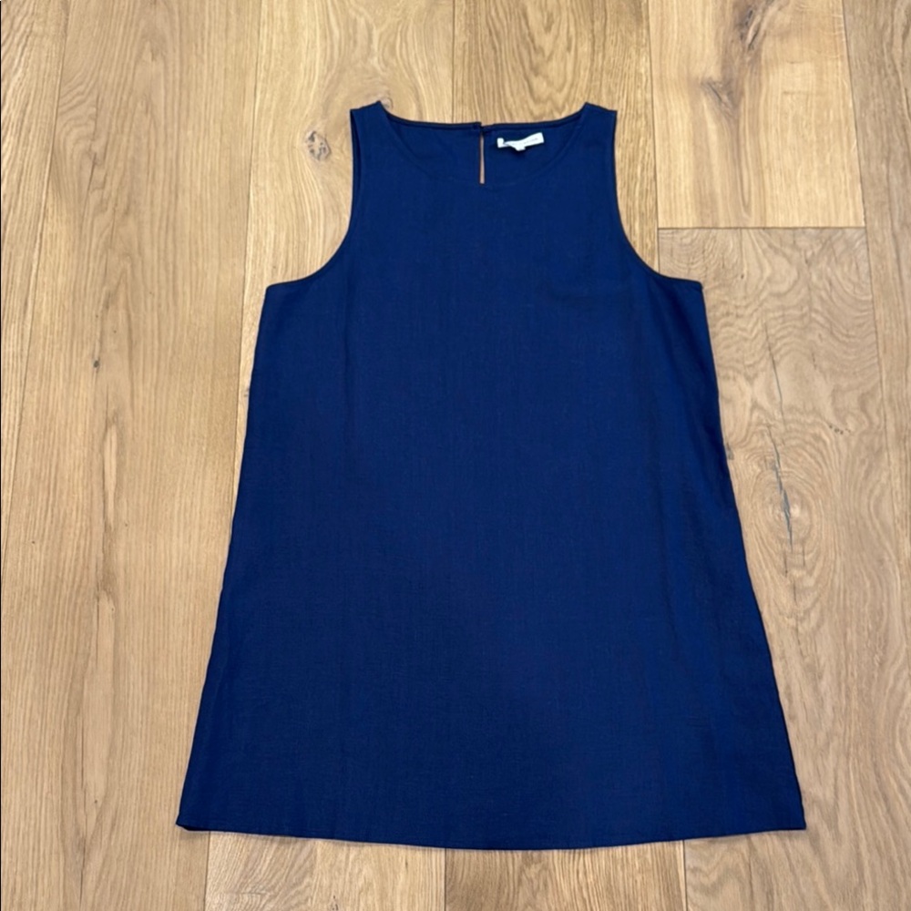 Reformation size 10 navy blue linen shift dress
